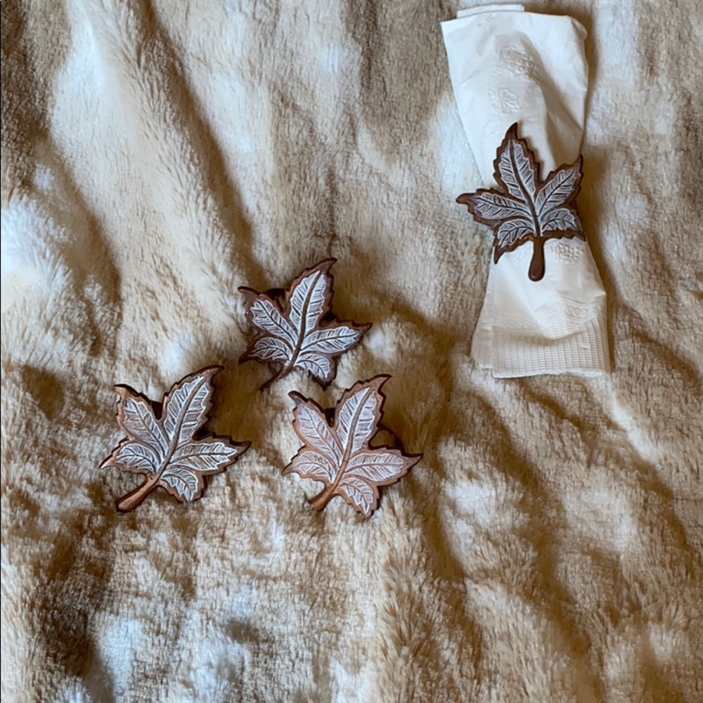 Napkin ring holders